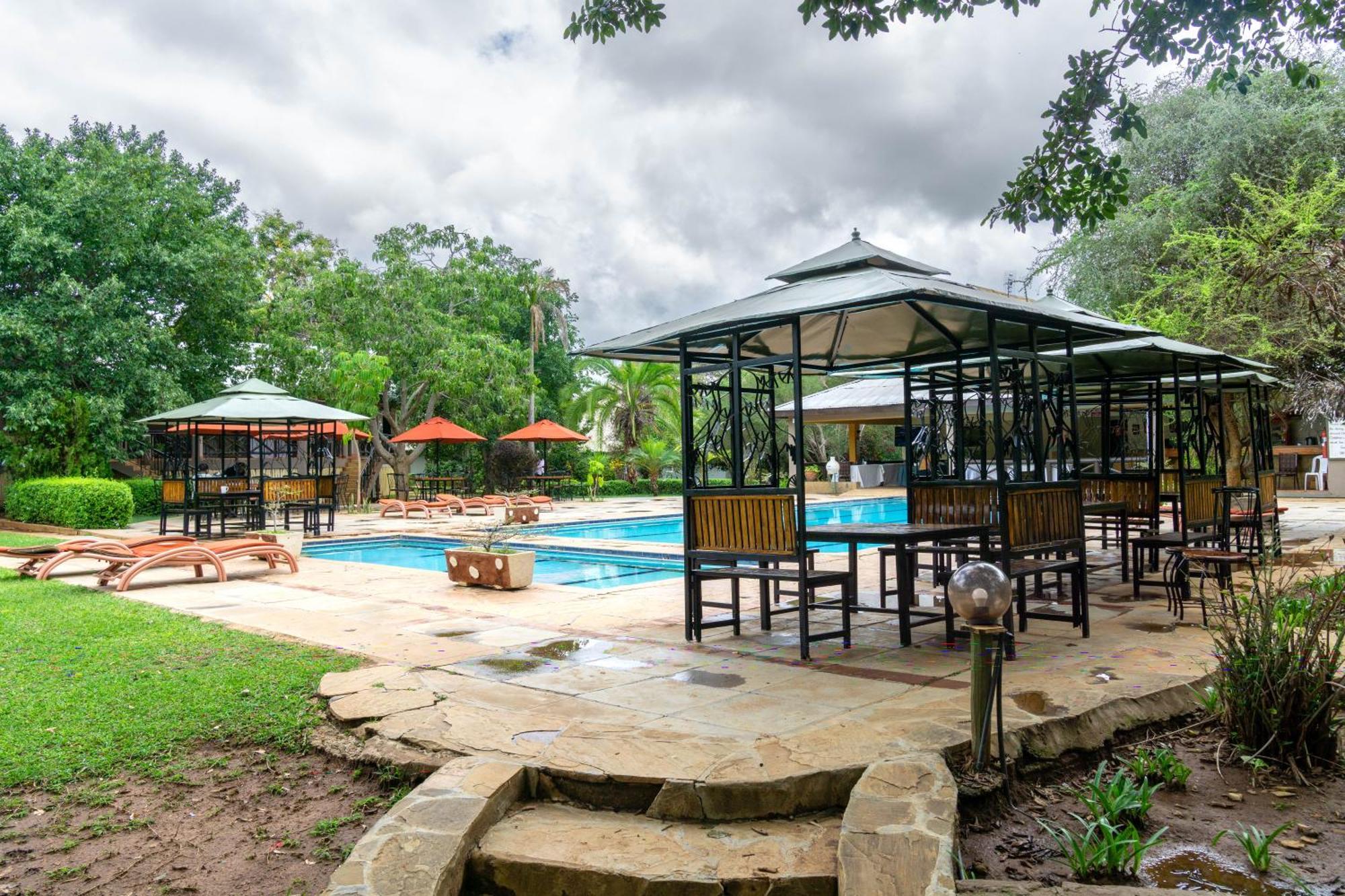 Lukenya Getaway Hotel Athi River Exterior photo